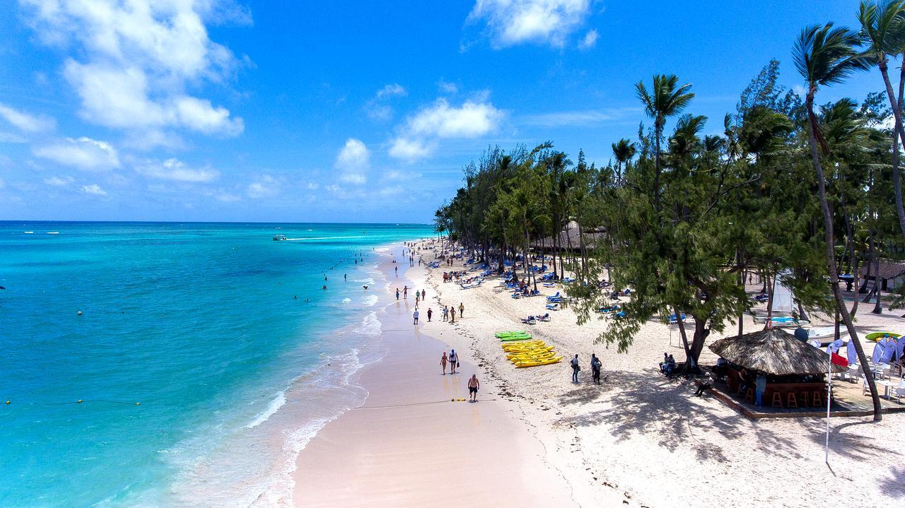 Green Coast Beach Hotel بونتا كانا المظهر الخارجي الصورة