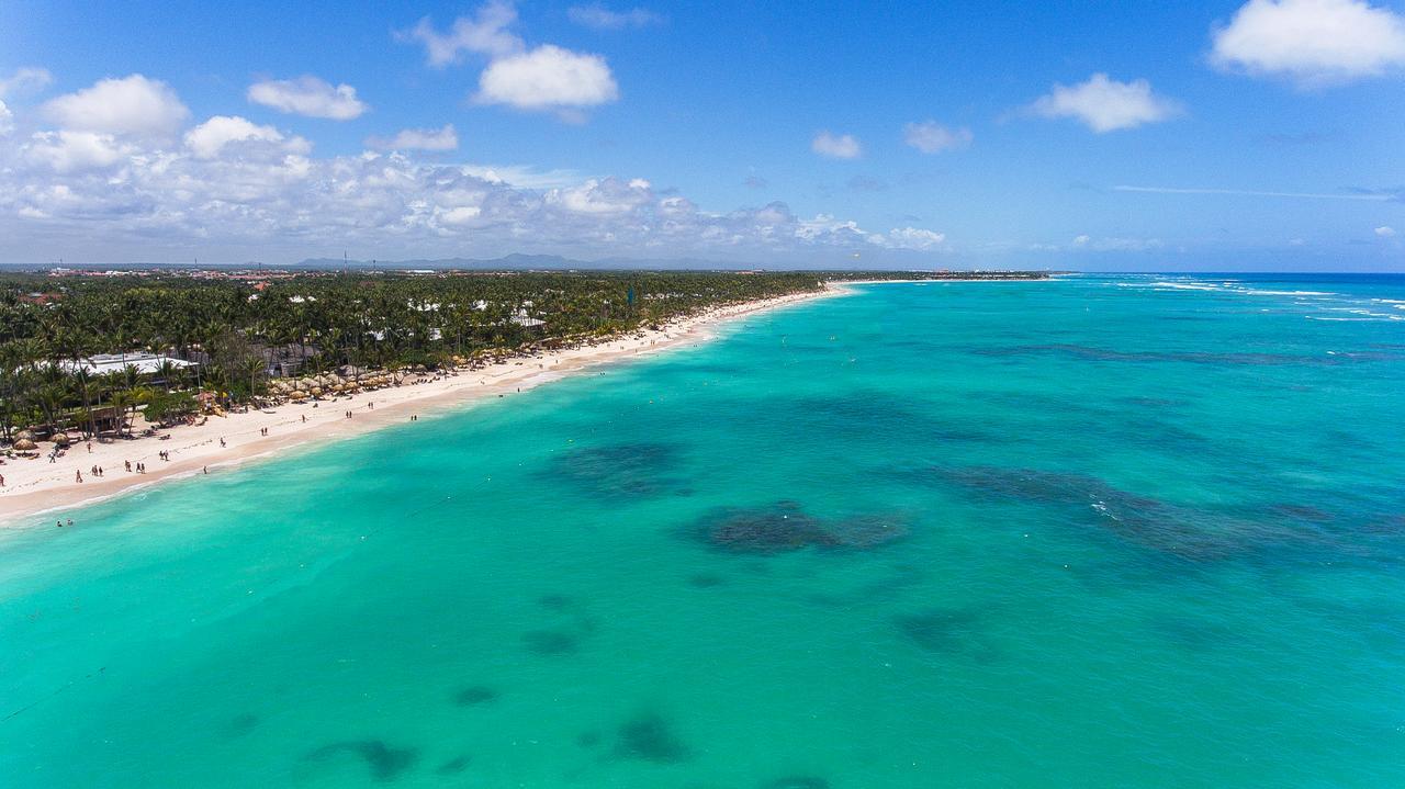 Green Coast Beach Hotel بونتا كانا المظهر الخارجي الصورة